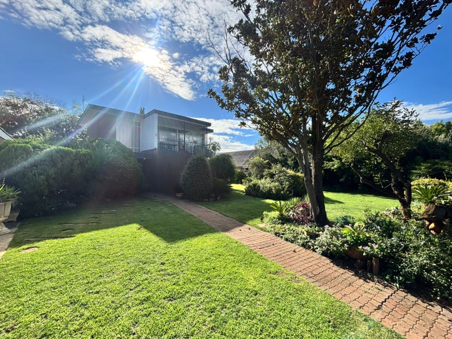 4 Bedroom Property for Sale in Baillie Park North West